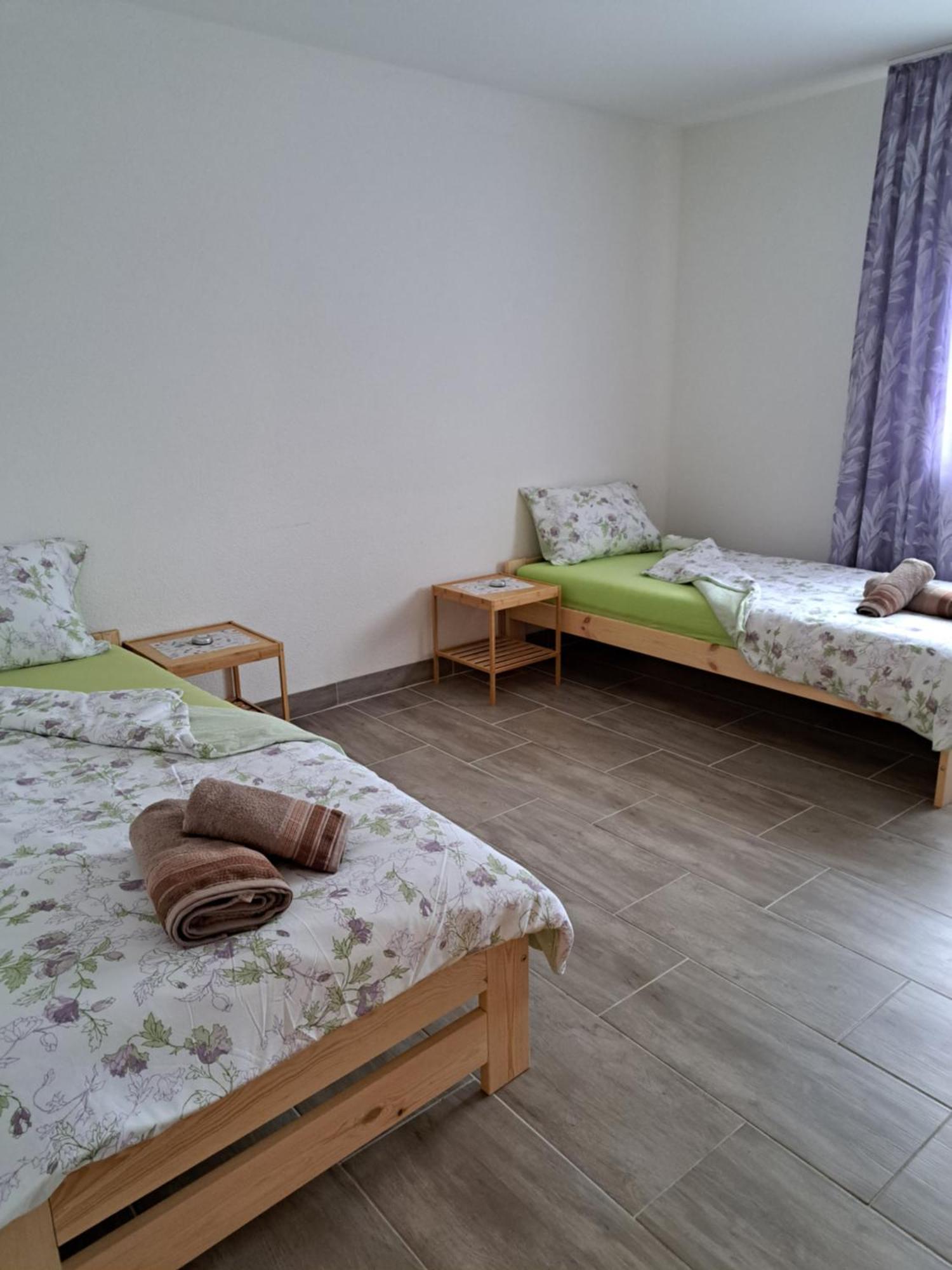 Wohnung Mit 2 - 3 Zimmern Ballenberg Экстерьер фото